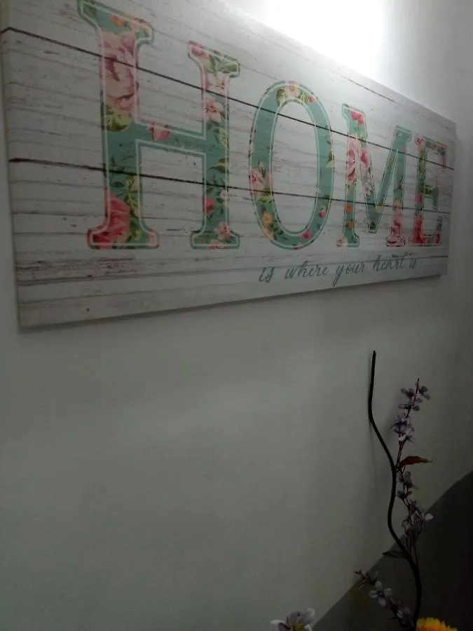 Cangia'S Rooms Marineo Guest house